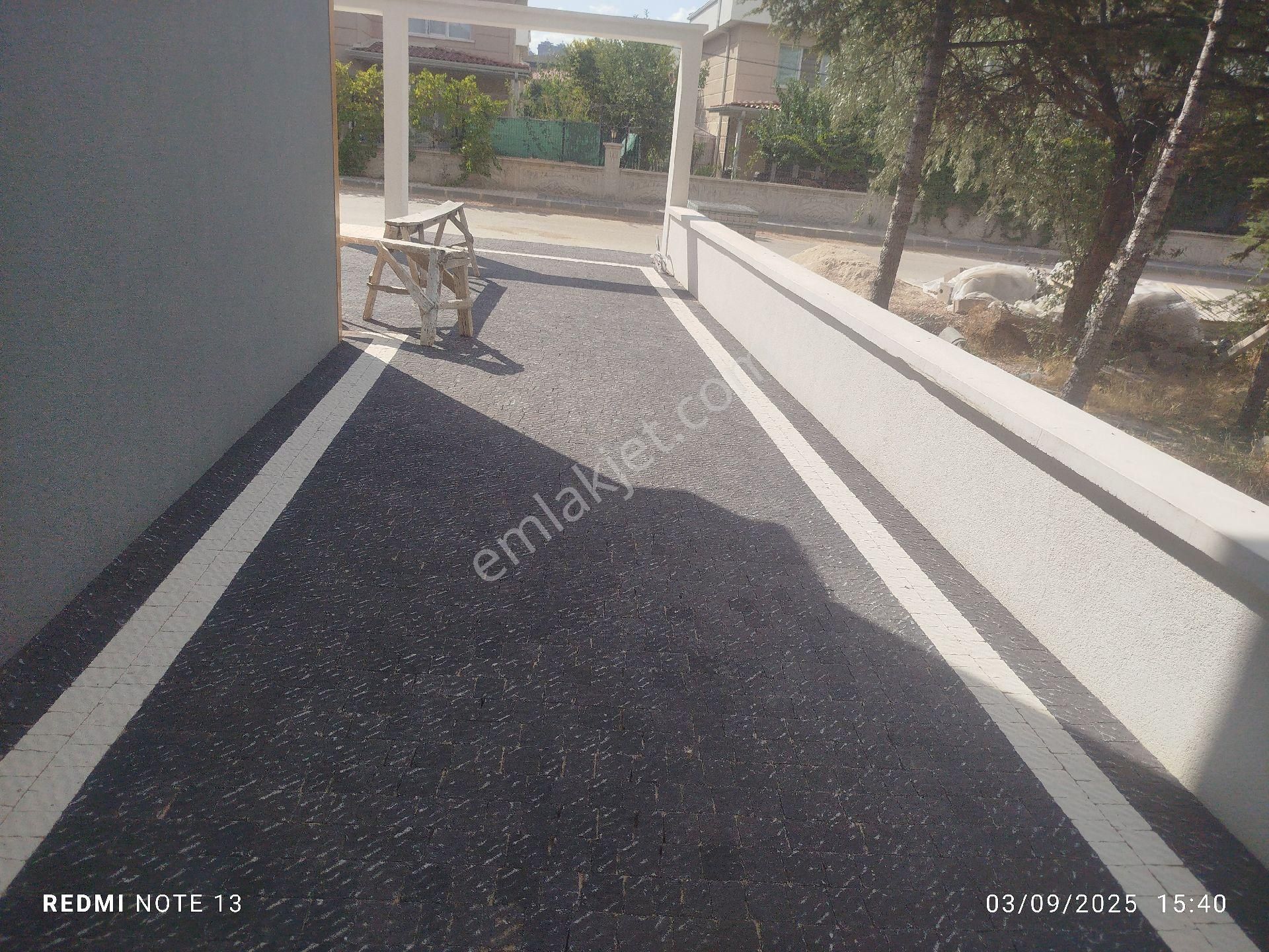 Baglıcada Satılık 4+2 Villa 3kat 500 Metre Arsası - Görsel 5