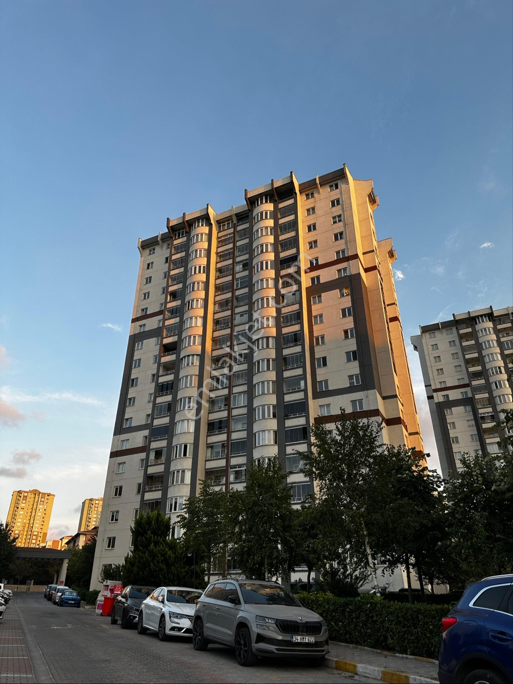 Orkide 2 Sitenin En Lüks 4+1 İ