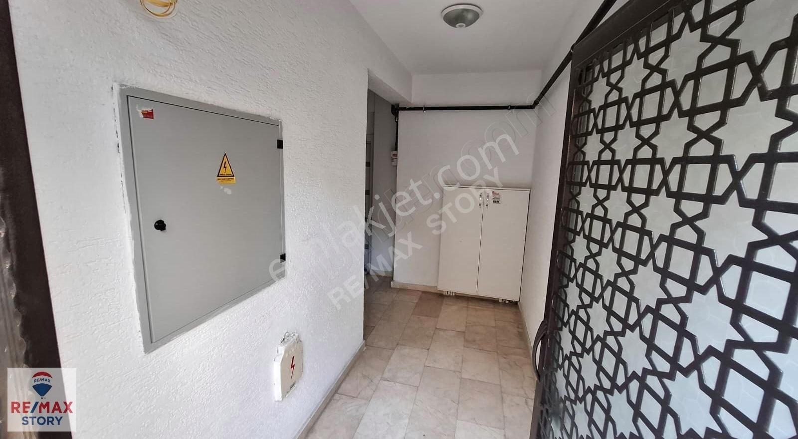 Özgürlük Mah. Çift Giriş - Çift Teras 3+1 Satılık Dubleks Daire - Görsel 13