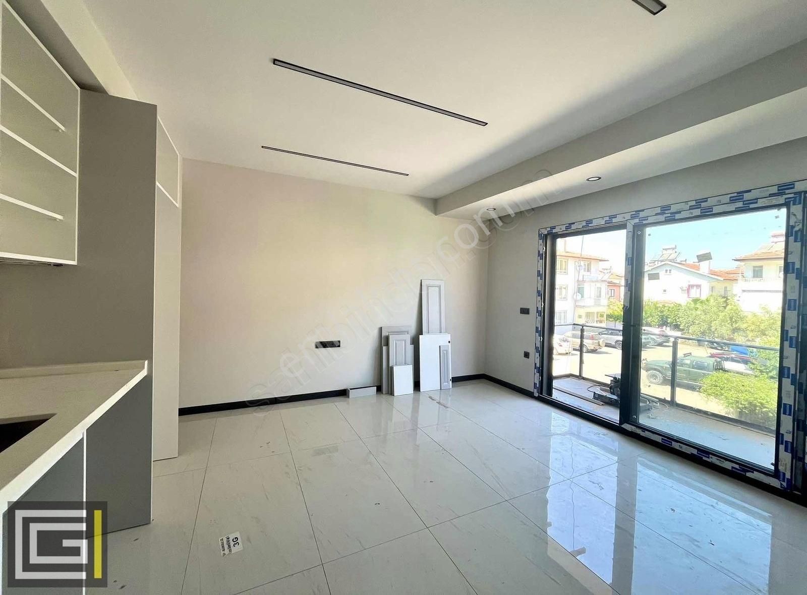 Sahile Ve Şehir Merkezine Komşu Modern Mimaride Ara Kat Fırsatı! - Görsel 14