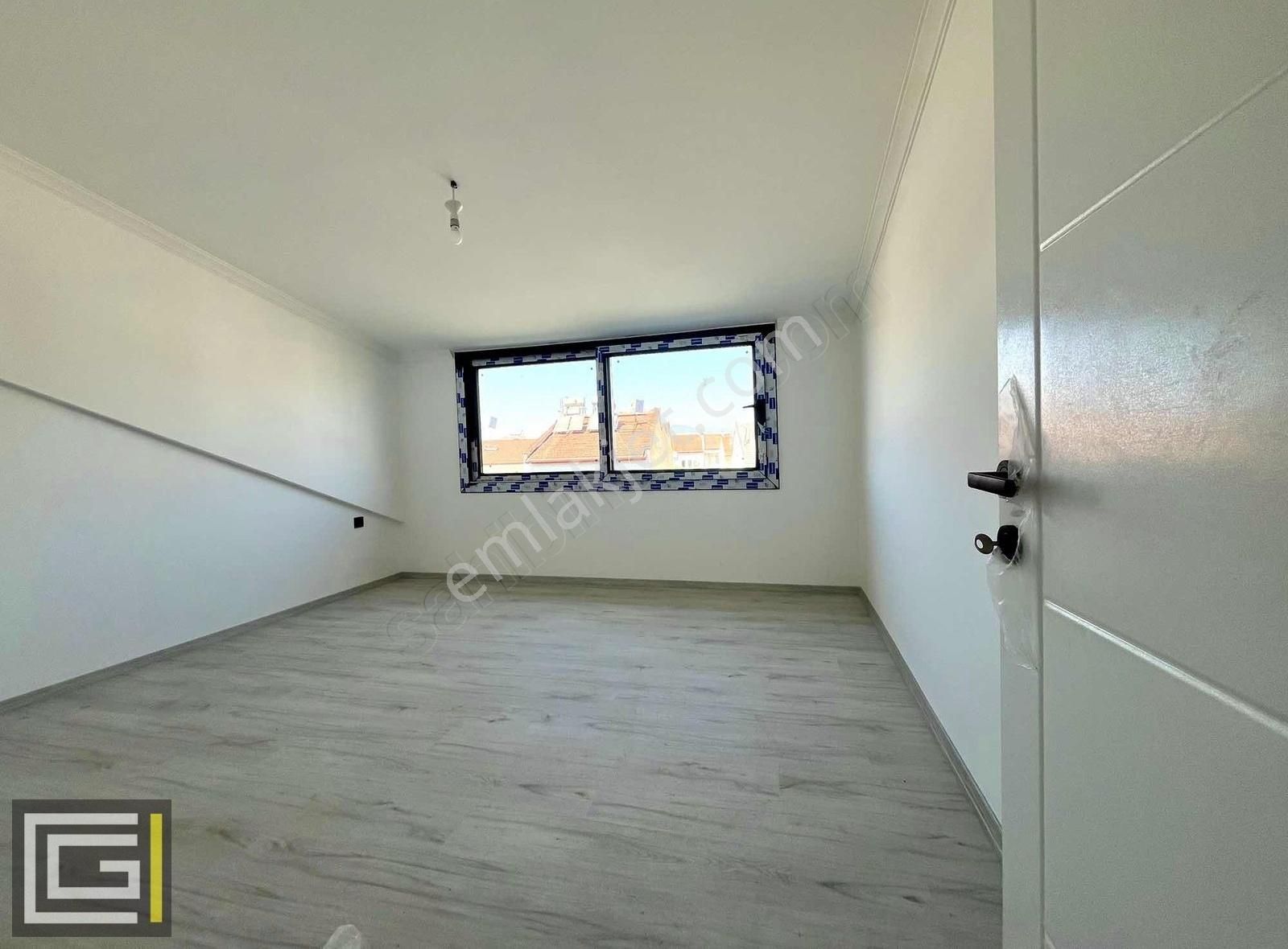 Taşyaka'da Avm Yanında Asansörlü Sıfır 3+1 Ferah Çatı Dubleks! - Görsel 25