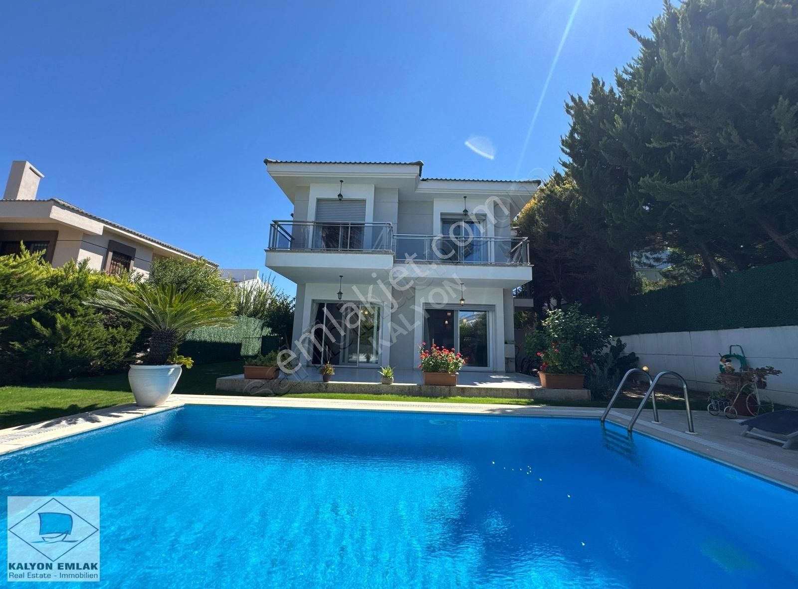 Alaçatı & Ilıca Arası Satılık Müstakil Havuzlu Villa - Görsel 9