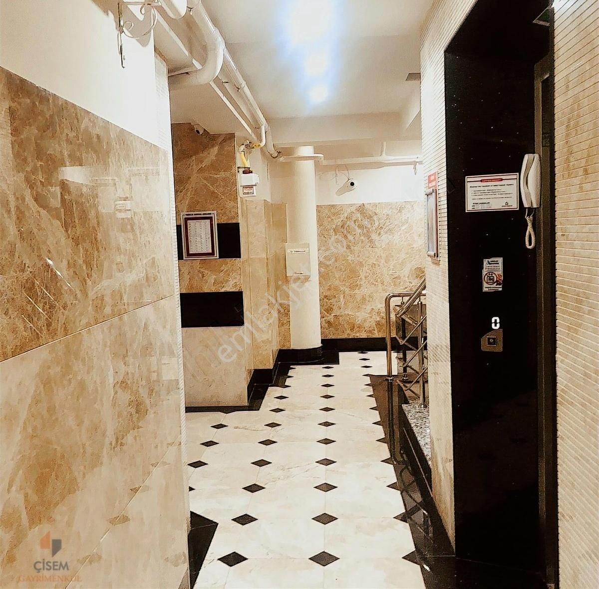 Karşıyaka Yalı Mahallesinde Satılık 1+1 Lüx Daire - Görsel 33