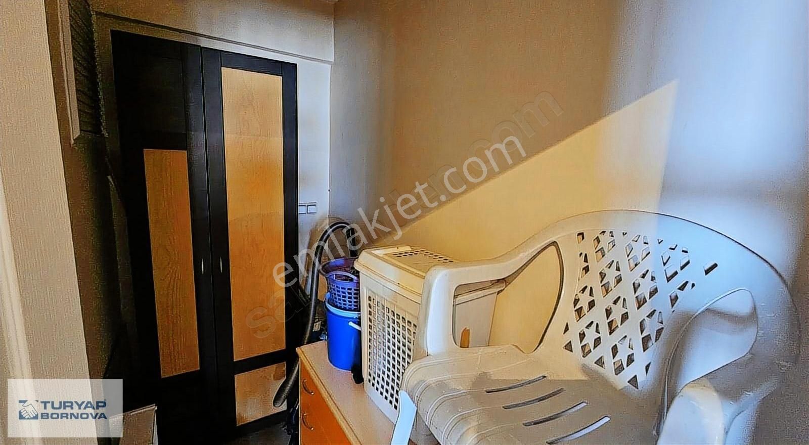 Körfez Mahallesinde Deniz Manzaralı Geniş Köşe Satılık 3+1 Daire - Görsel 15