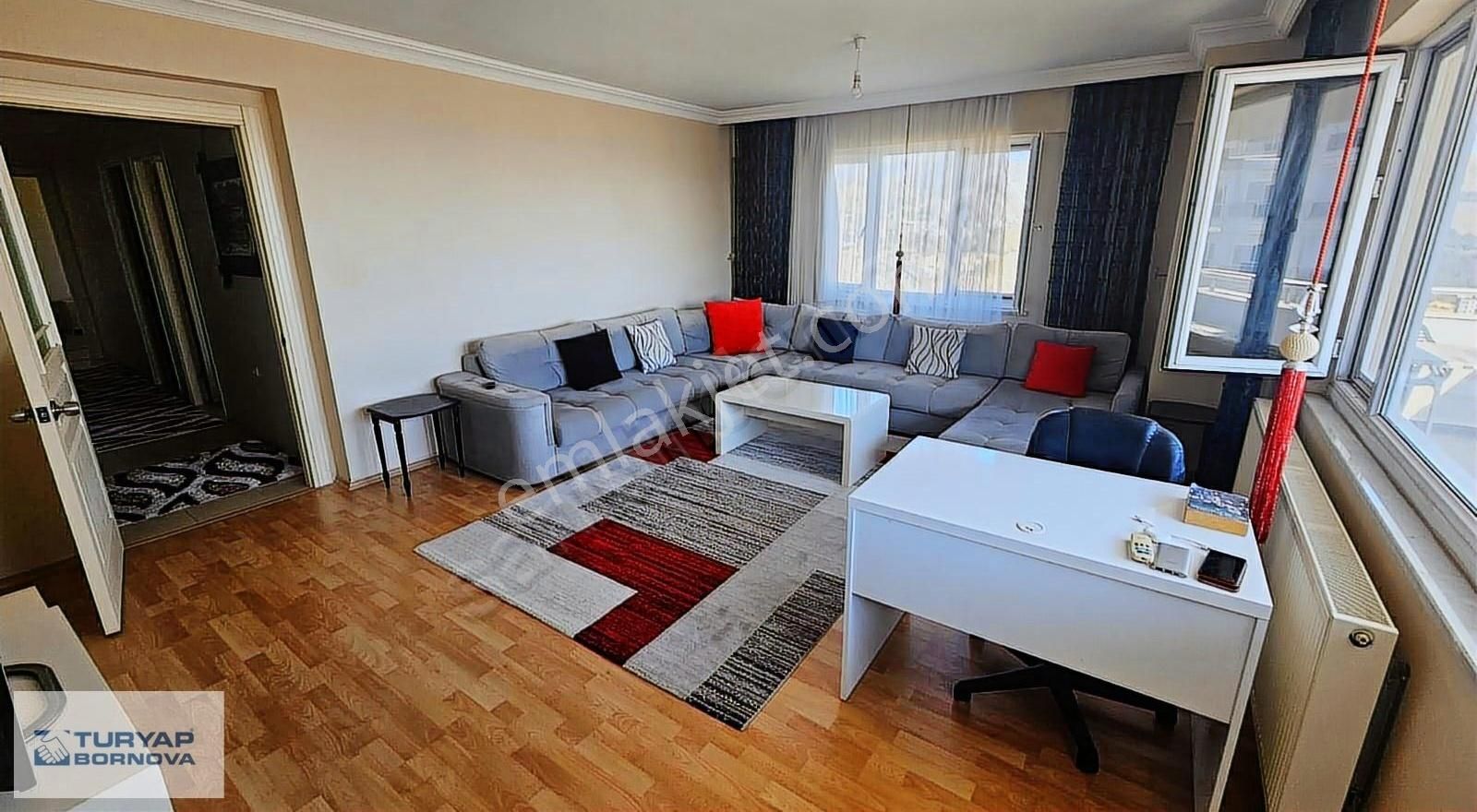 Körfez Mahallesinde Deniz Manzaralı Geniş Köşe Satılık 3+1 Daire - Görsel 16