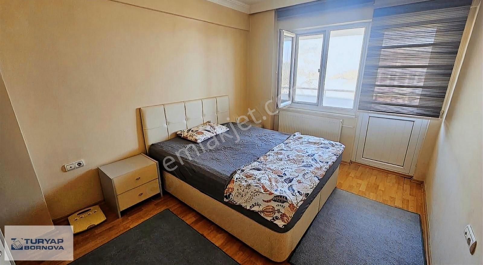 Körfez Mahallesinde Deniz Manzaralı Geniş Köşe Satılık 3+1 Daire - Görsel 10