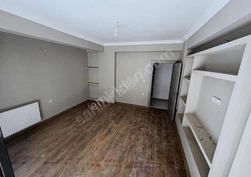 Coşkun Emlaktan Kültür Mahallesinde Satılık 2+1 Arakat Daire - Görsel 2