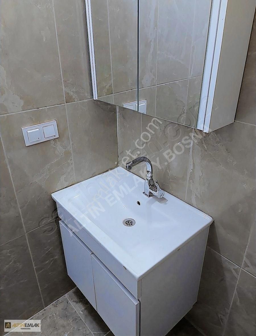 Marmara Ereğlisi'nde Müstakil Bahçeli, Deniz Manzaralı 4+1 Villa - Görsel 3