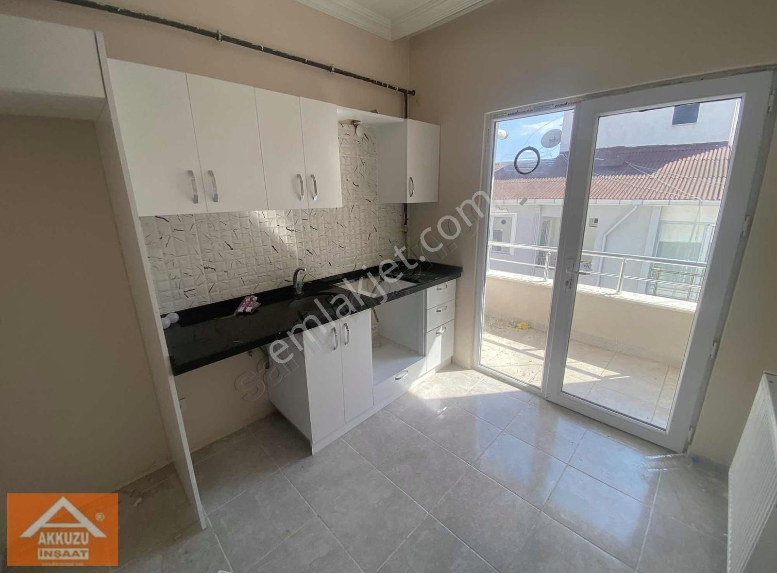 Ortacami Yeni Binada 2+1 Ferah Daire - Görsel 6
