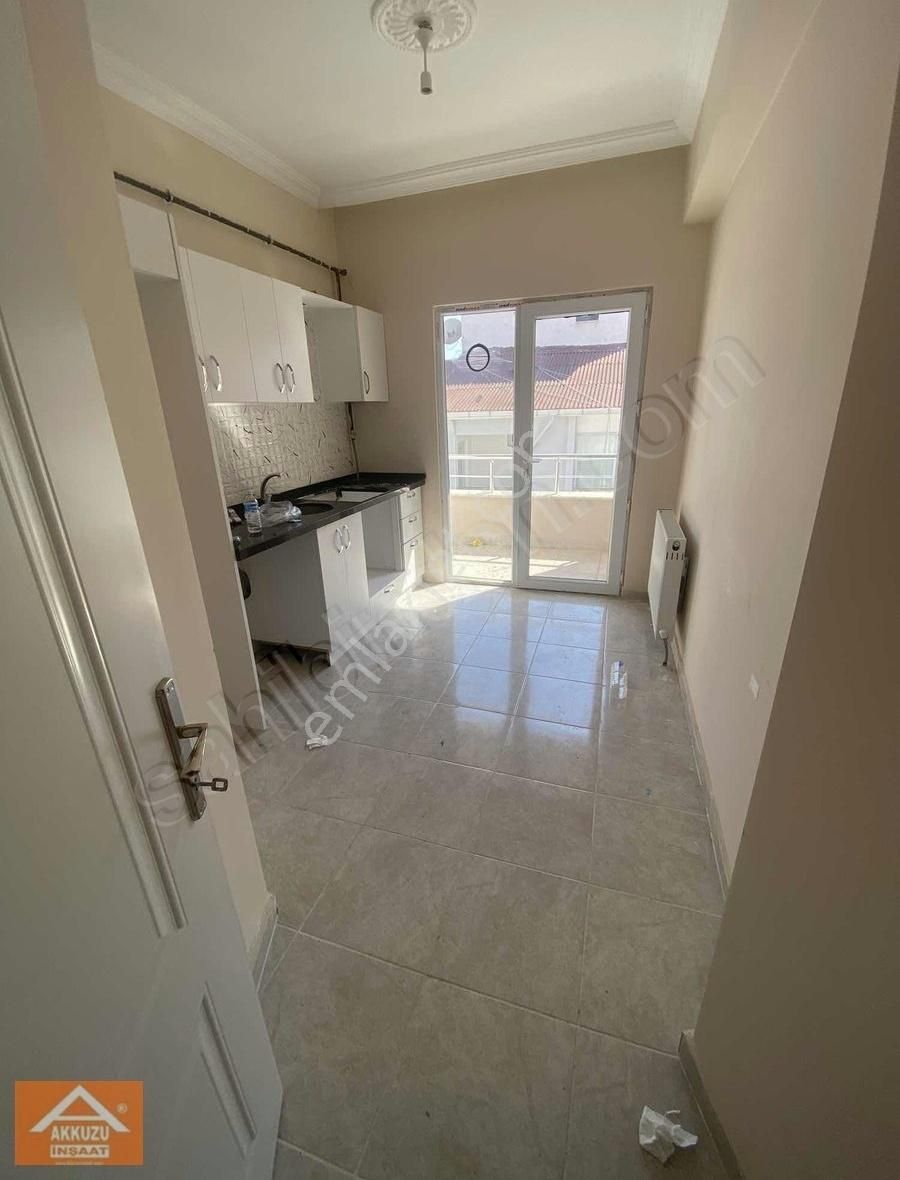 Ortacami Yeni Binada 2+1 Ferah Daire - Görsel 3