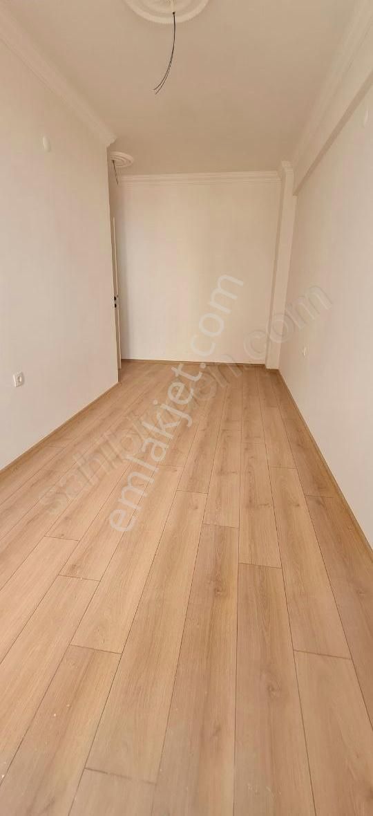 Sıfır Geniş Kapalı Mutfak 3+1 Satılık Daire - Görsel 4