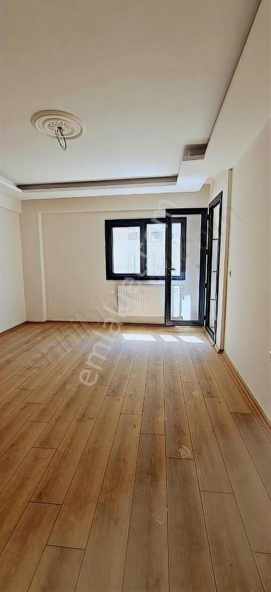 Sıfır Geniş Kapalı Mutfak 3+1 Satılık Daire - Görsel 3