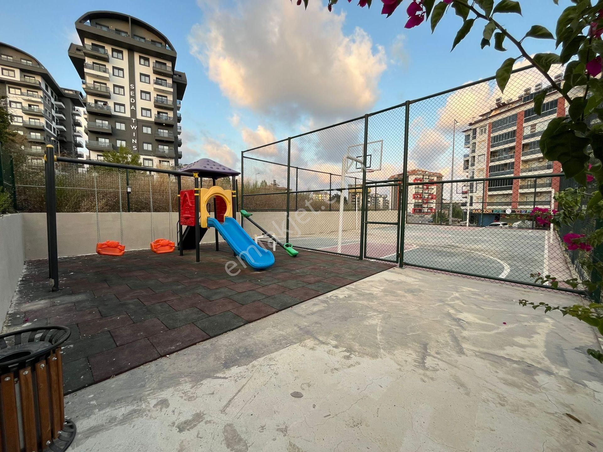 Avsallar Mh Aktiviteli Sitede Bahçeli 1+1 Satılık Daire - Görsel 7