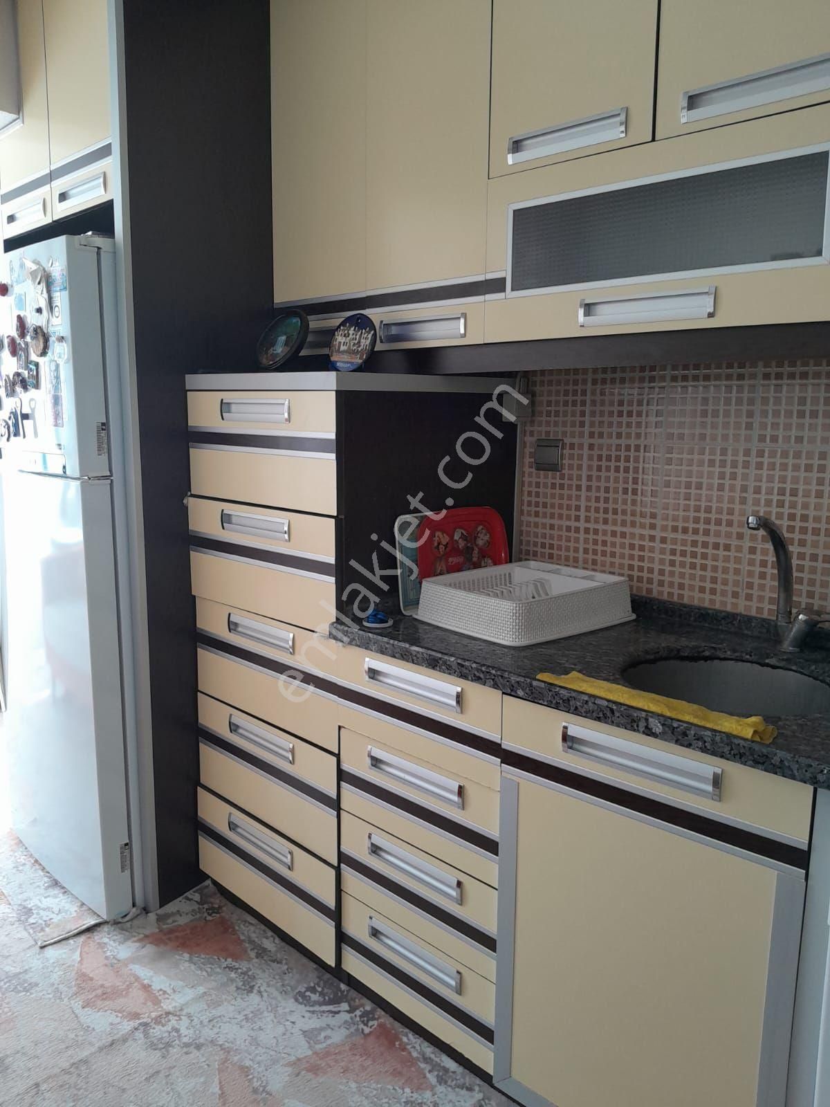 Köşe Başı Çift Cephe Ferah Daire - Görsel 8