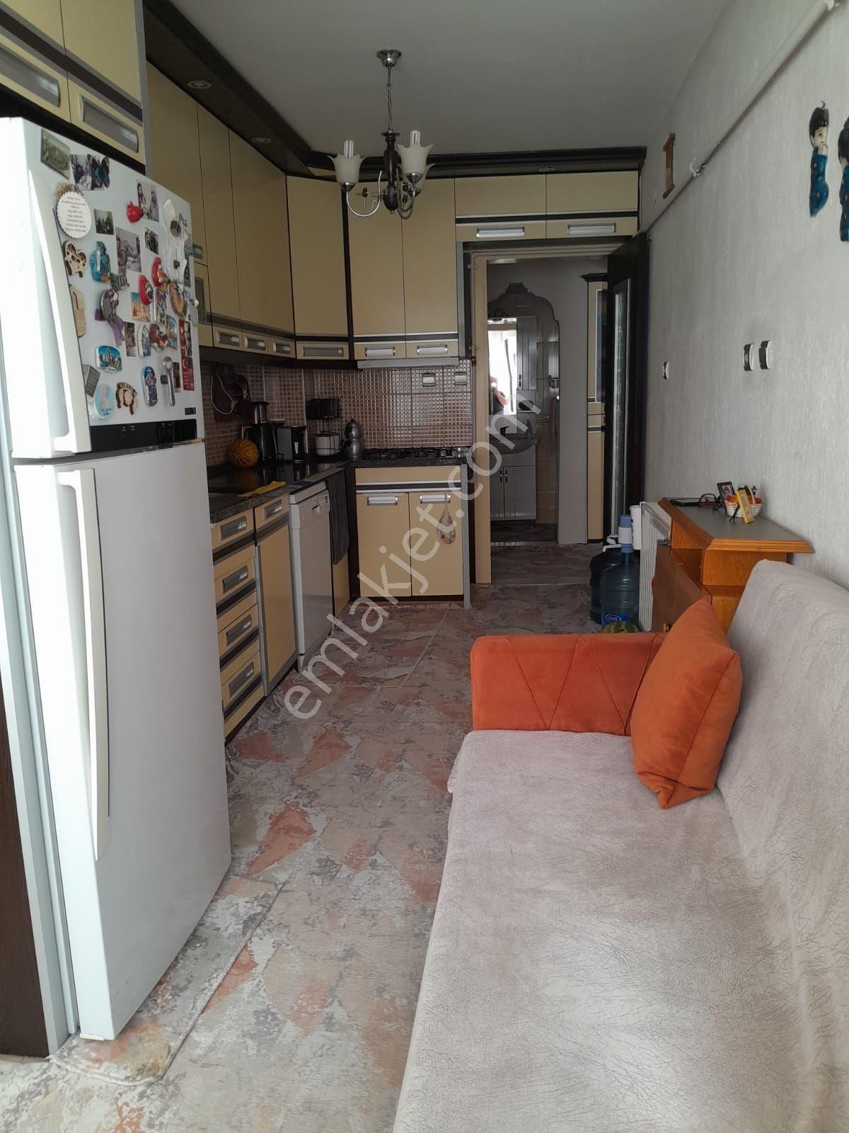 Köşe Başı Çift Cephe Ferah Daire - Görsel 7