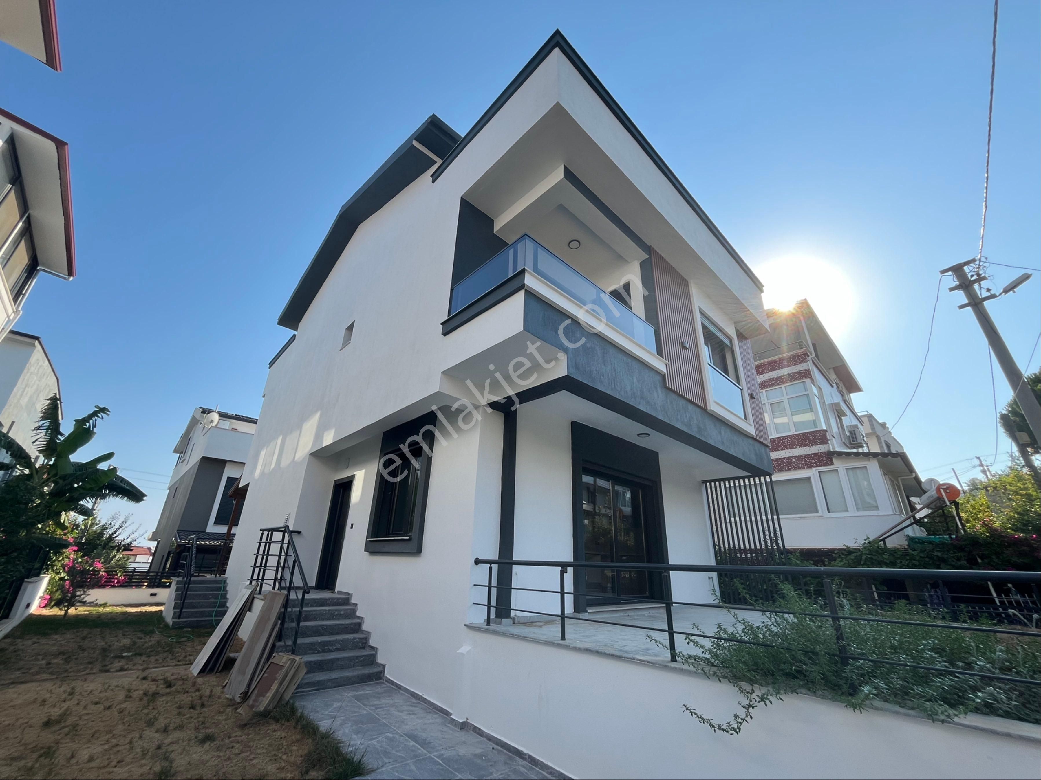 Çukuraltında Otoparklı Lüks Villa - Görsel 29