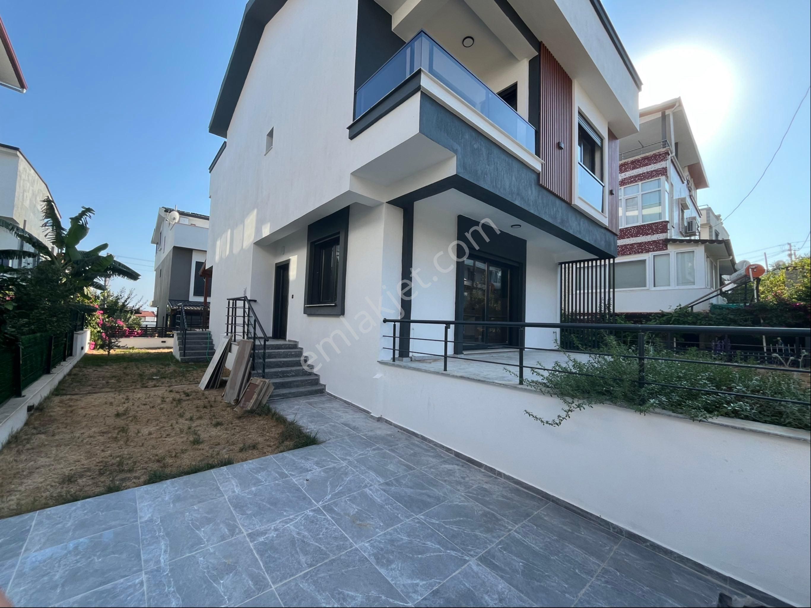 Çukuraltında Otoparklı Lüks Villa - Görsel 28