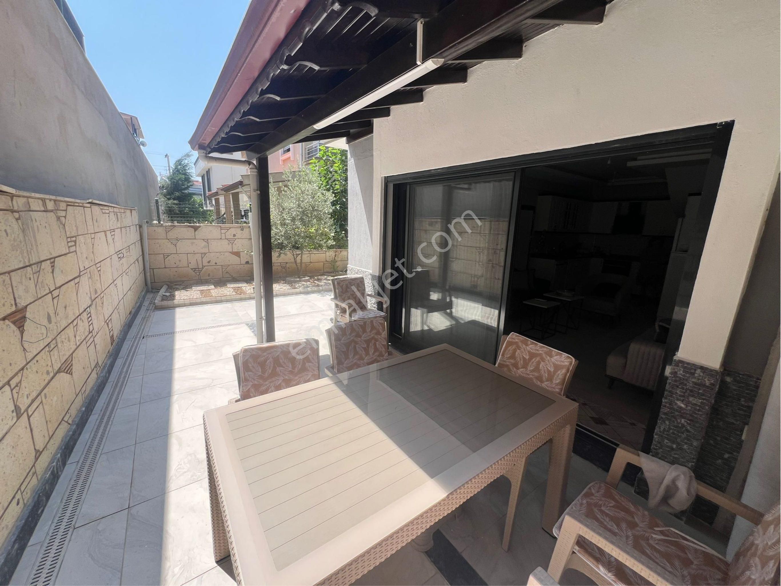 Ortamahallede Denize Çok Yakın Kelepir Villa - Görsel 10