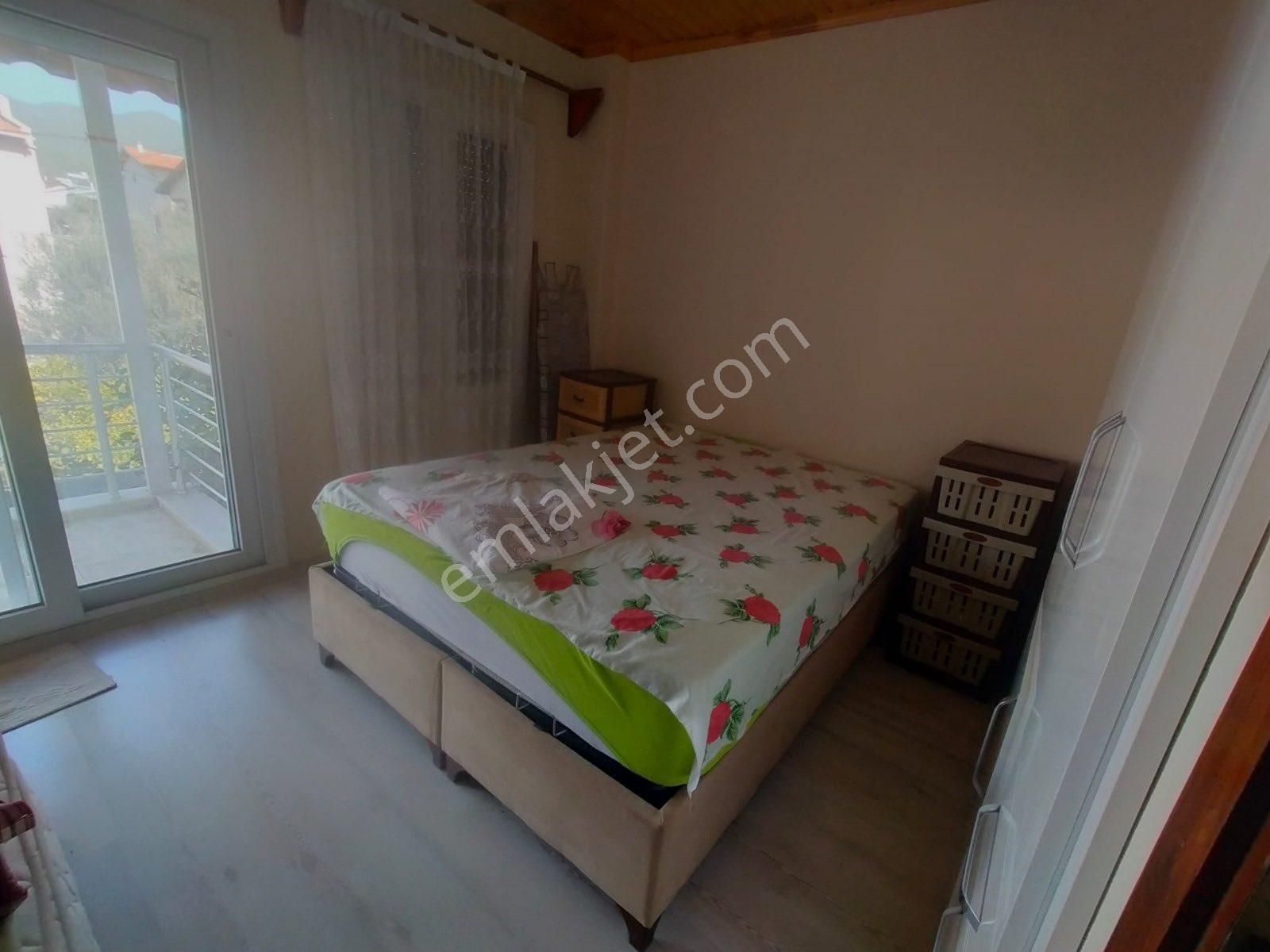 Çukuraltında Denize Sıfır Müstakil Bahçeli Villa - Görsel 21