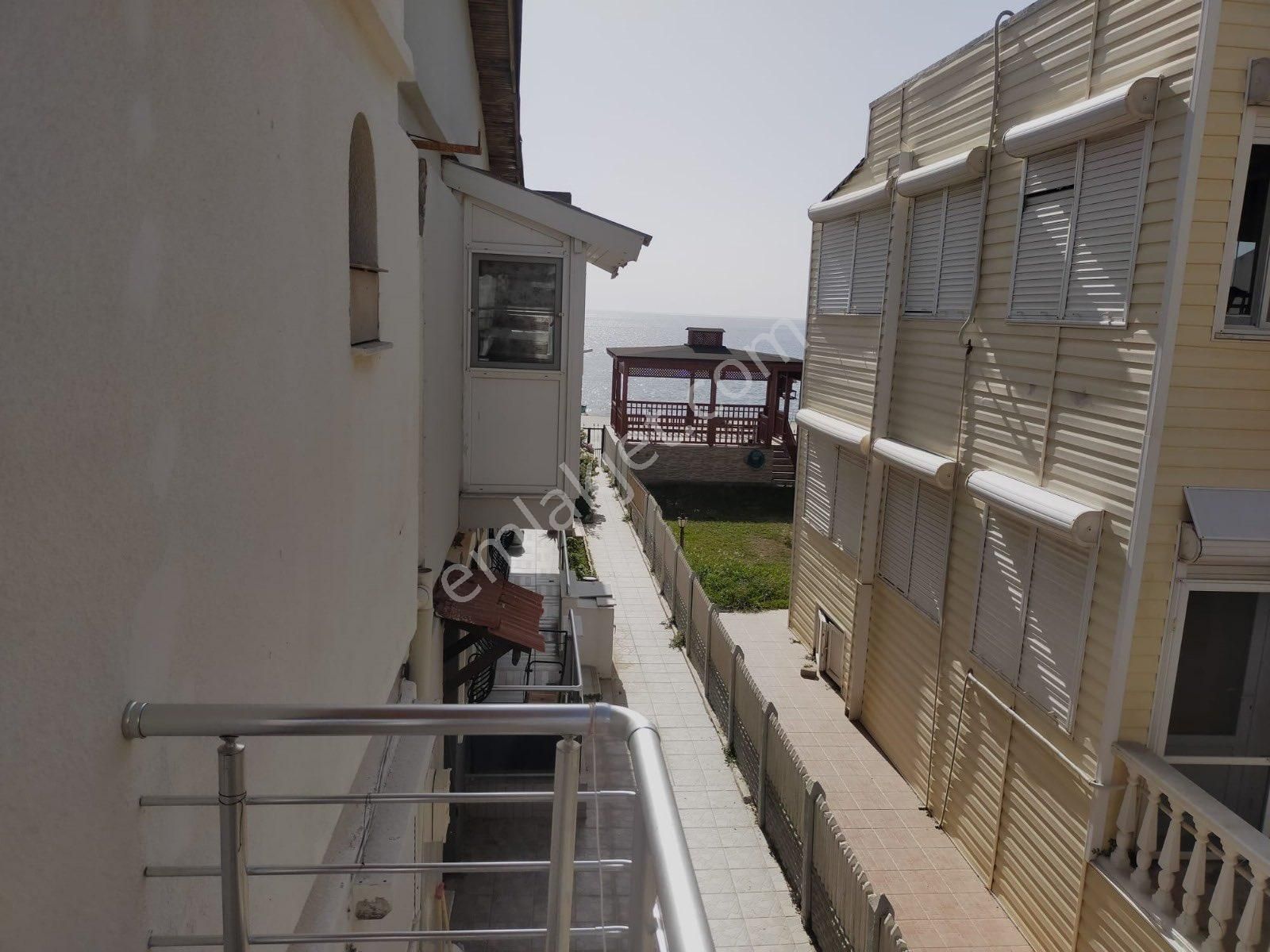 Çukuraltında Denize Sıfır Müstakil Bahçeli Villa - Görsel 22