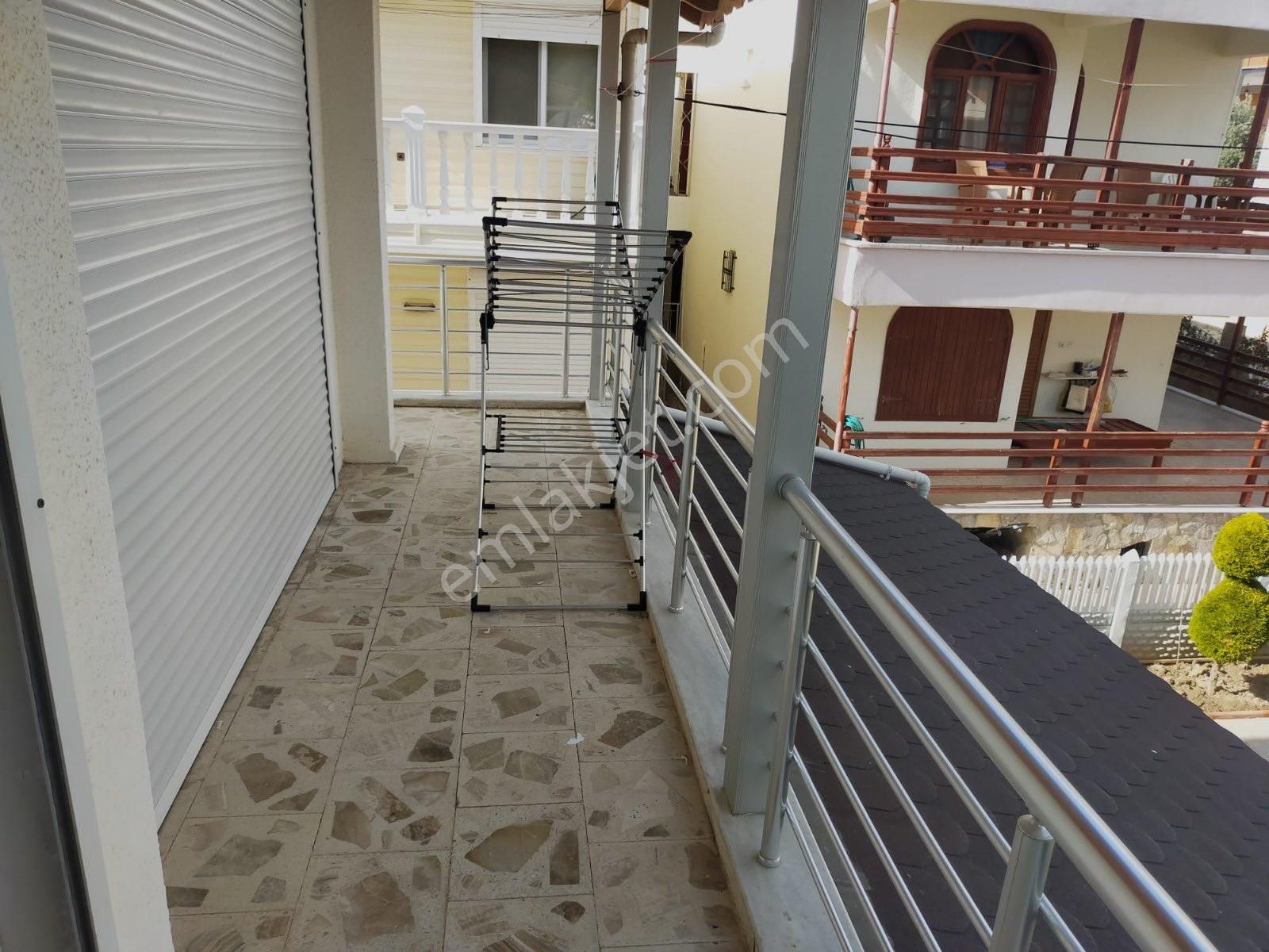 Çukuraltında Denize Sıfır Müstakil Bahçeli Villa - Görsel 26