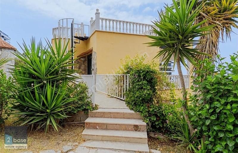 Alanyada Kargıcak'ta Gülistan Sitesinde Satılık 3+1 Villa - Görsel 4