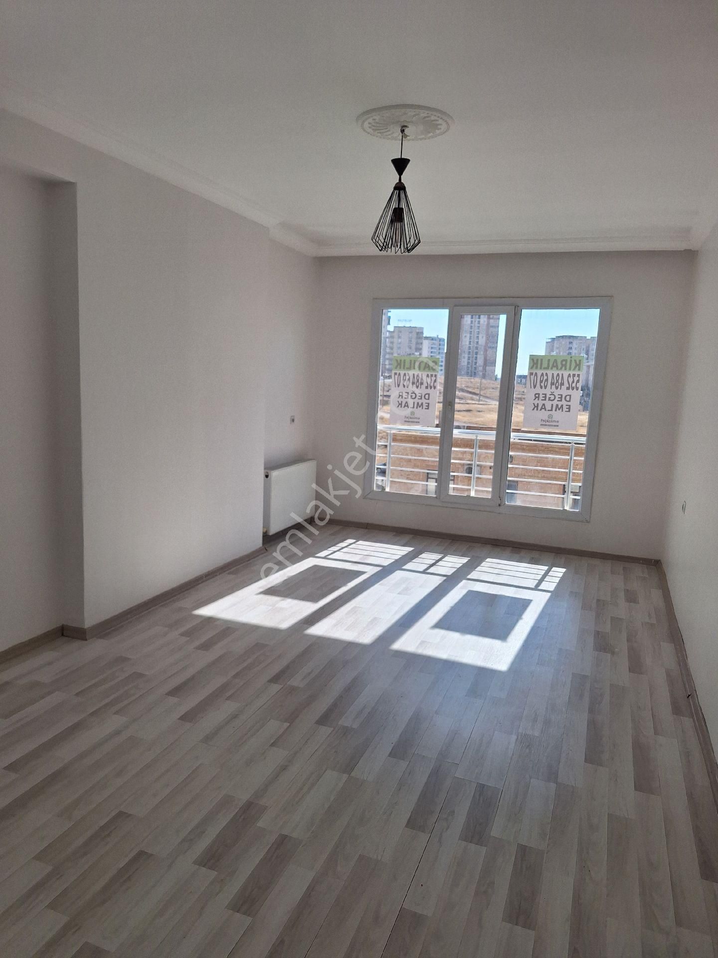 Değer Emlak'tan 4+1 Çok Güzel Daire Satılıktır - Görsel 22