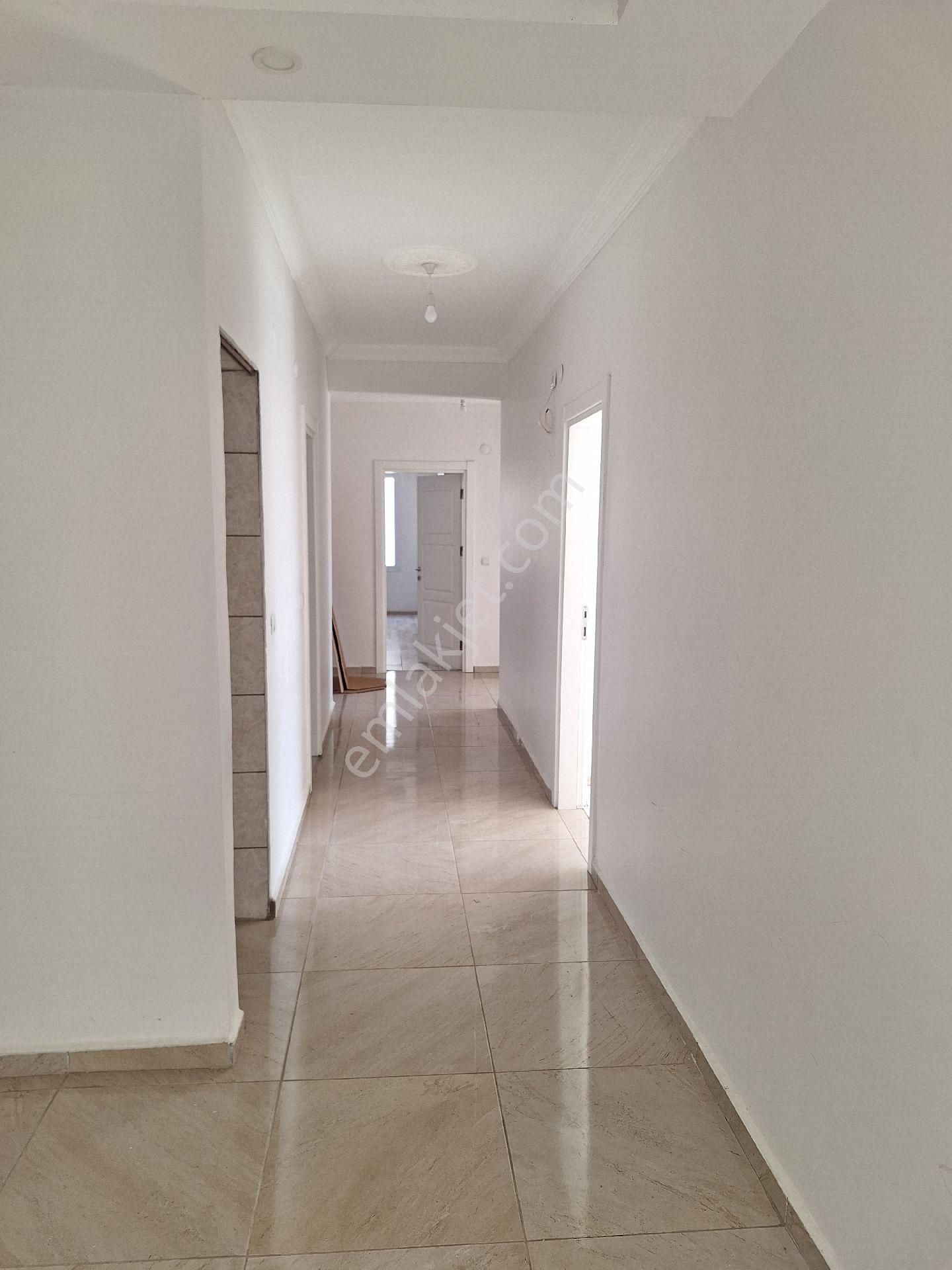 Değer Emlak'tan 4+1 Çok Güzel Daire Satılıktır - Görsel 25