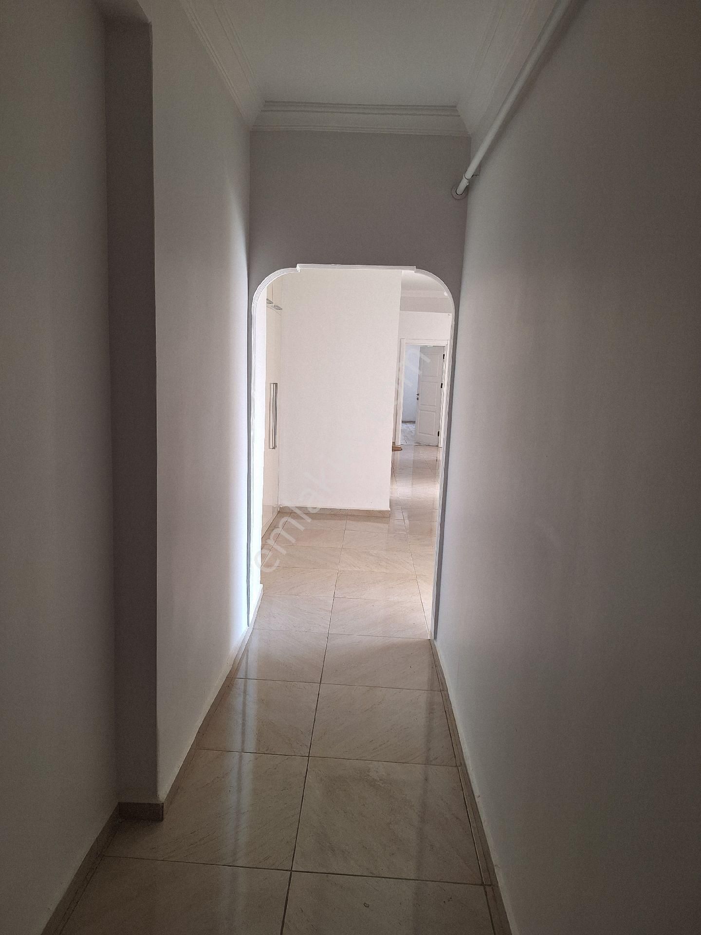 Değer Emlak'tan 4+1 Çok Güzel Daire Satılıktır - Görsel 29