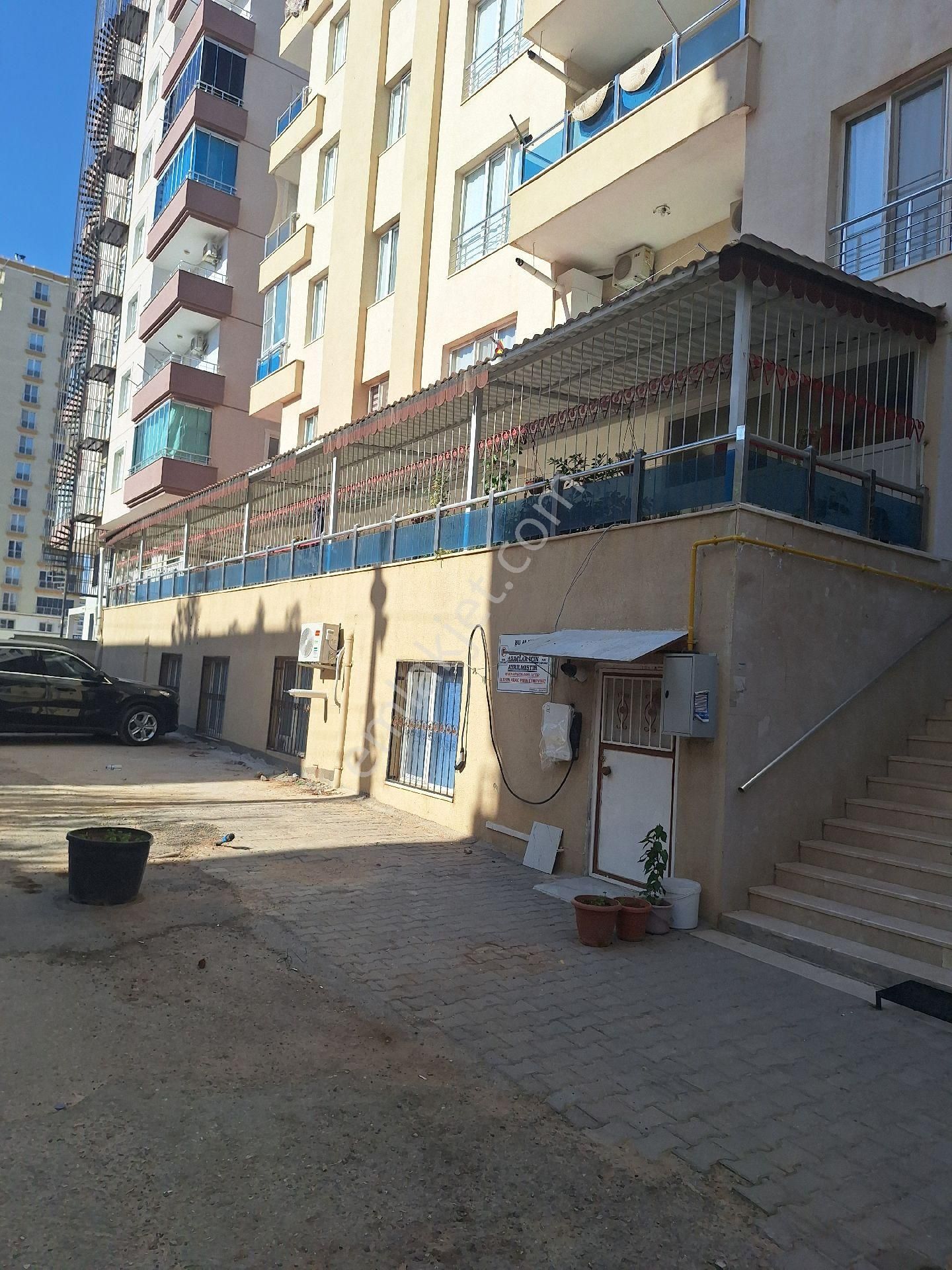 Değer Emlak'tan 4+1 Çok Güzel Daire Satılıktır - Görsel 3