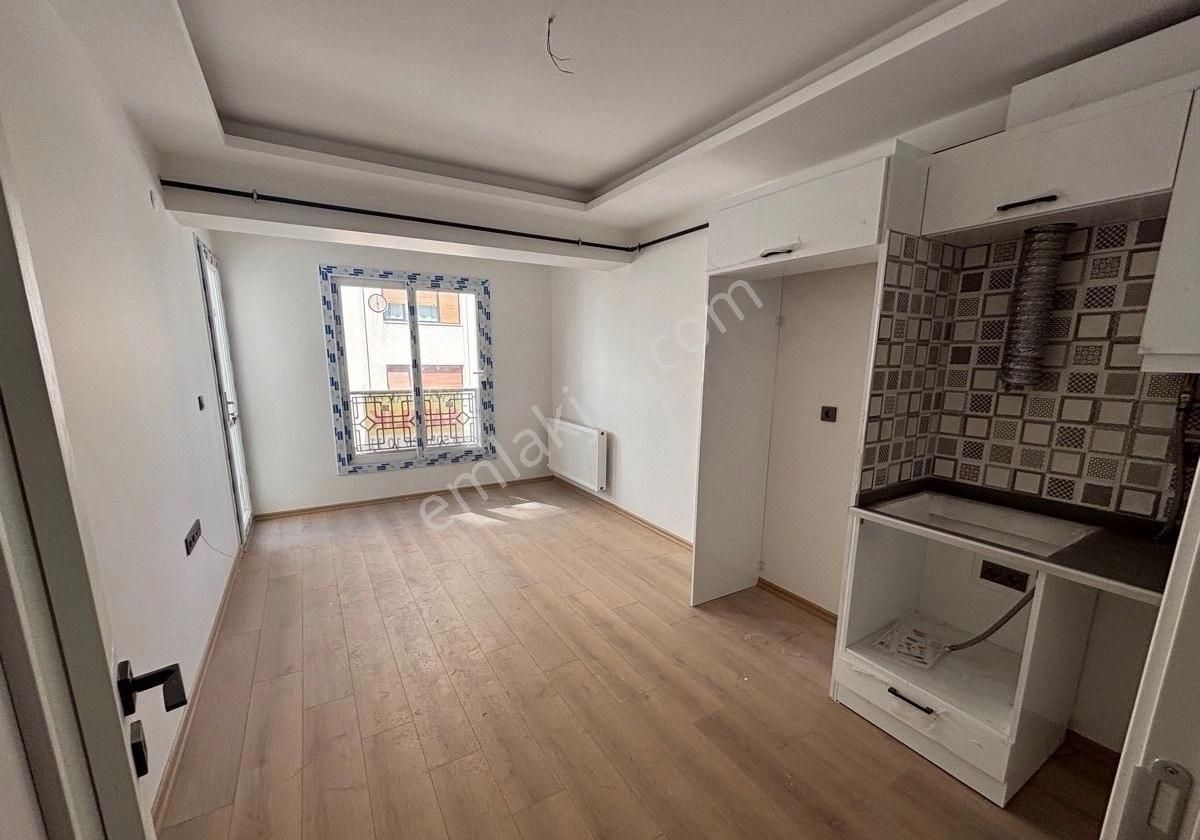 Denızmende Harika Bir Konumda Arakat Sıfır 2+1 Daire - Görsel 6