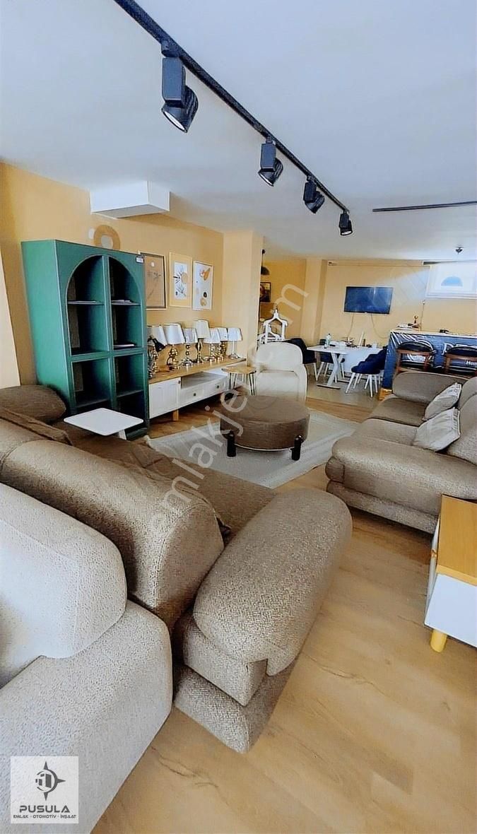 Pusula'dan ️ Devren Satılık Mobilya Mağazası - Görsel 19