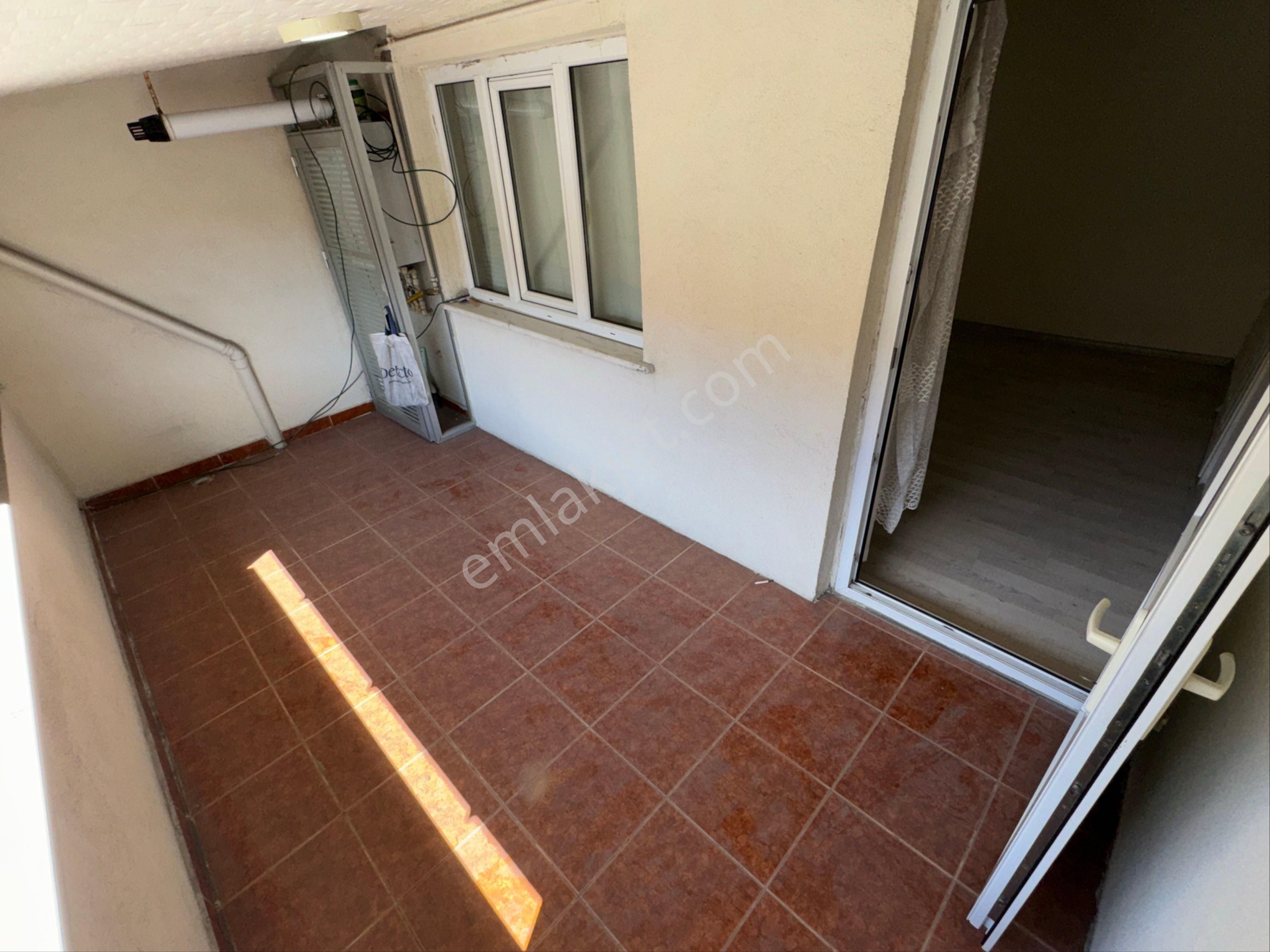 Zaferyapı Gayrimenkulden Kiralıkçatıkatı 2+1 100m2 Kombili Aile Binası Cebeci Mahde - Görsel 6