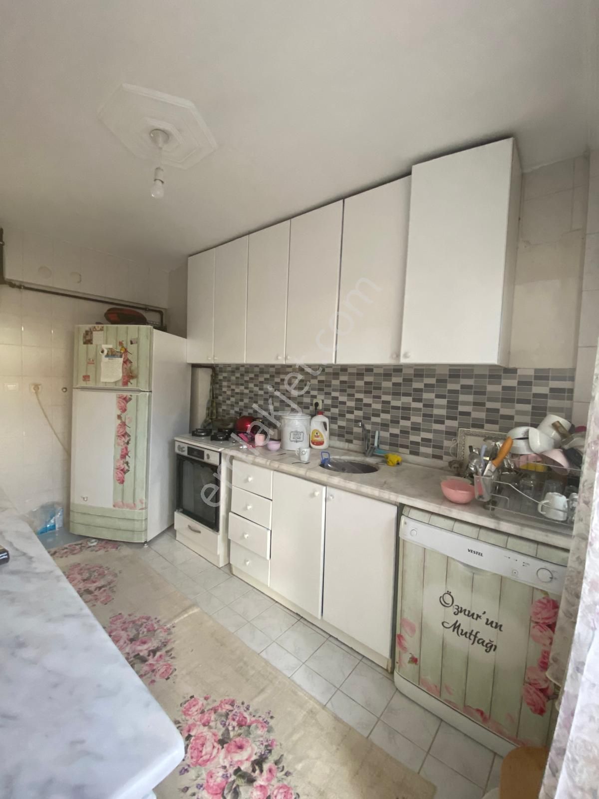 Kaan Emlaktan Arakat Atalrda Hesaplı 2+1 Satılık Daire