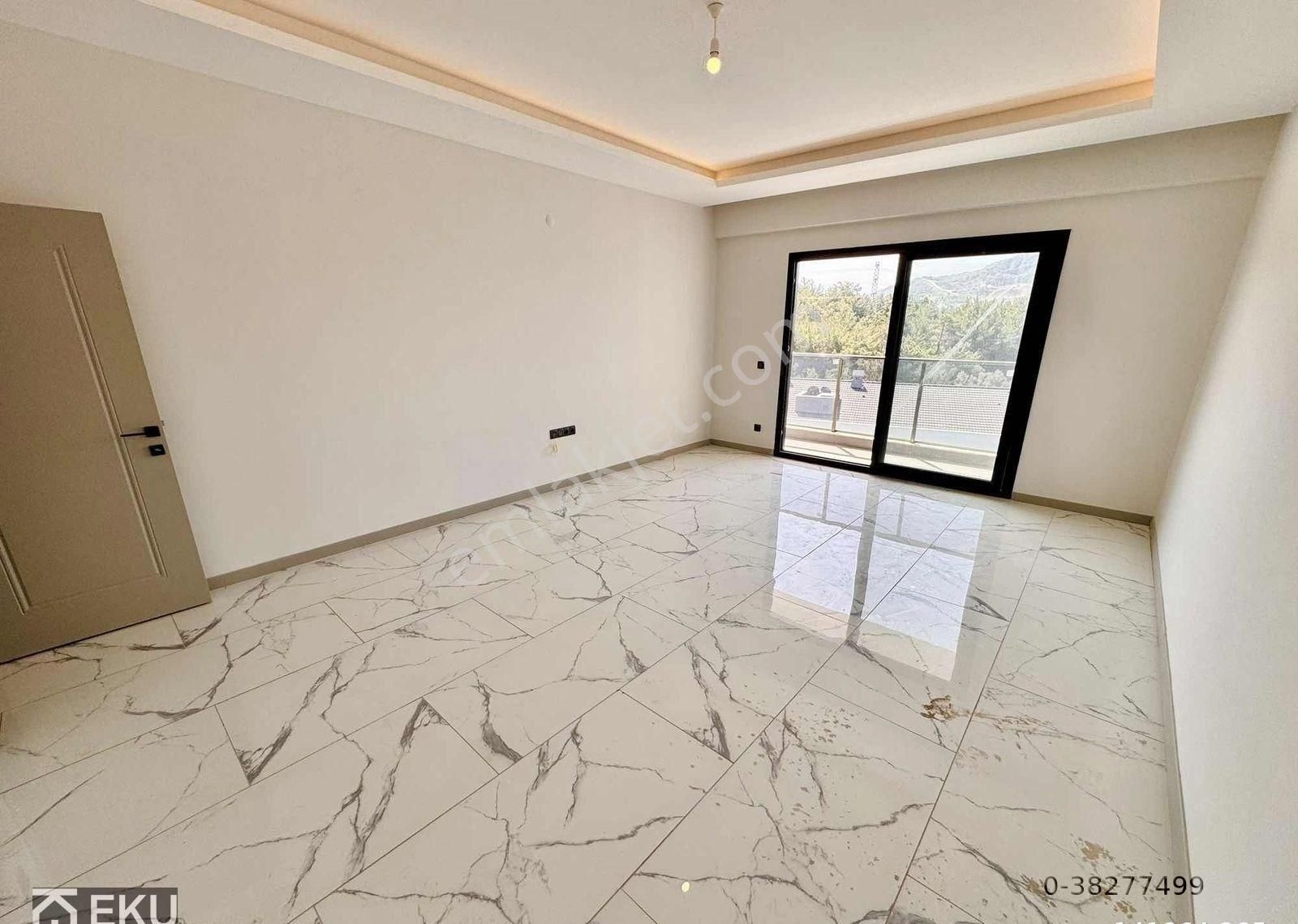 Kuşadası'nda Satılık Sıfır 3+1 Daire - Görsel 3