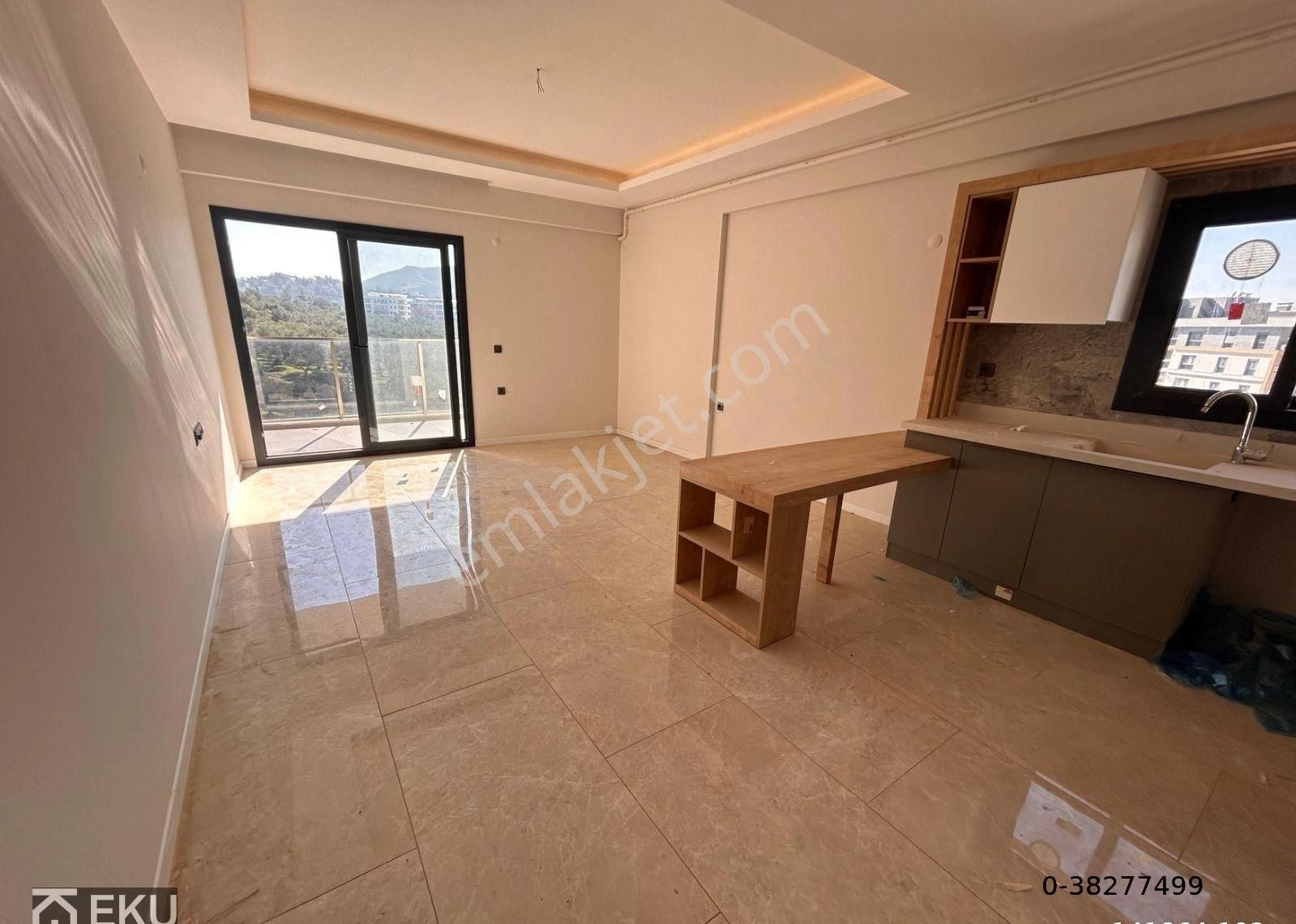 Kuşadasında Satılık 2+1 Sıfır Doğalgazlı Hazır Daire - Görsel 31