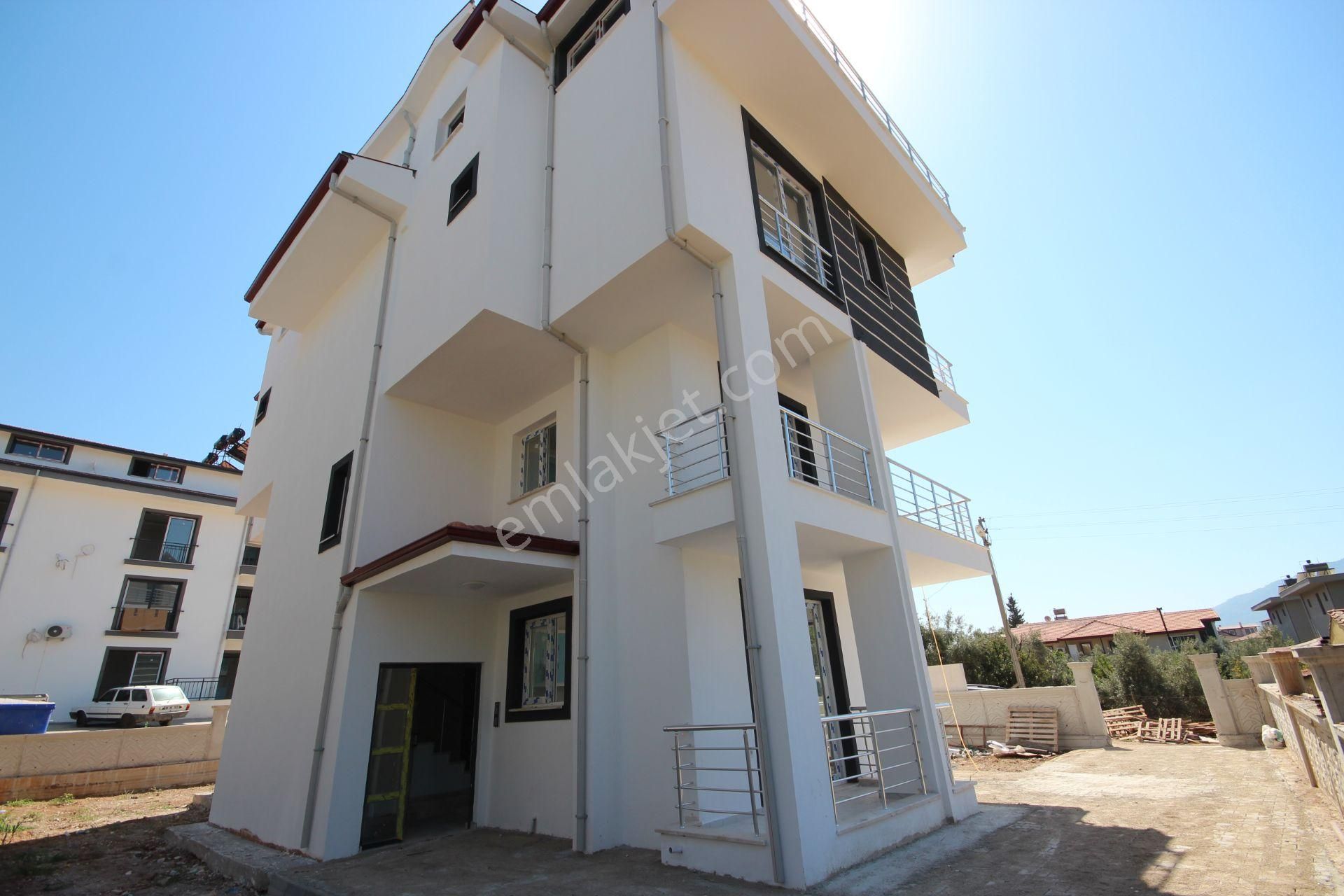 Goldhouse Dan Satılık Daire Karaçulhada Deniz Manzaralı Fırsat 3+1 Dubleks - Görsel 8