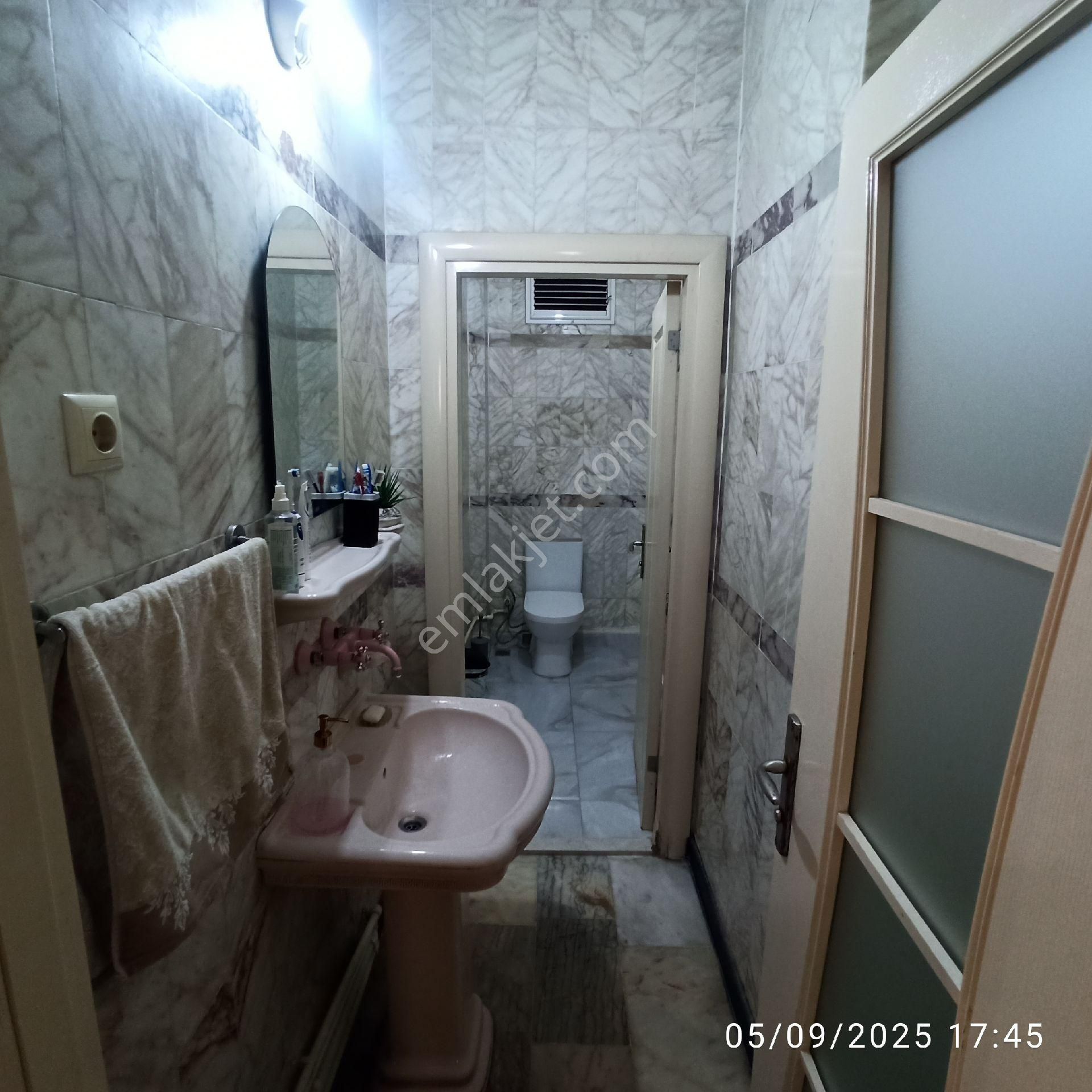 Mersin Yenişehir Palmiye Mh Satılık 3+1 Kombili Daire - Görsel 9