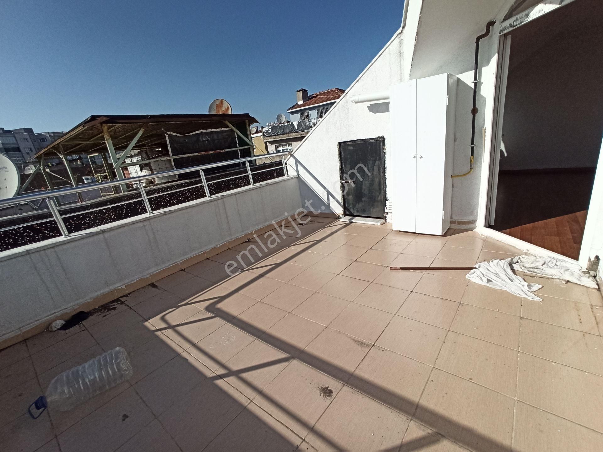 Merkeze Yakın Asansörlü Yeni Binada 200 M² 5+2 Ayrı Girişli Dubleks - Görsel 27