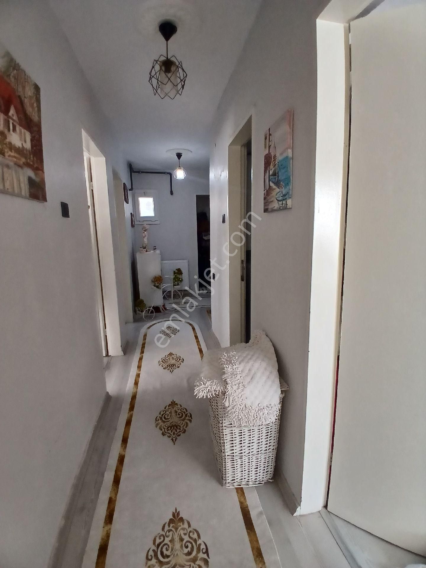 İzmir Torbalı Cumhuriyet Mahallesinde 2+1 Arakat Daire Satılık - Görsel 11