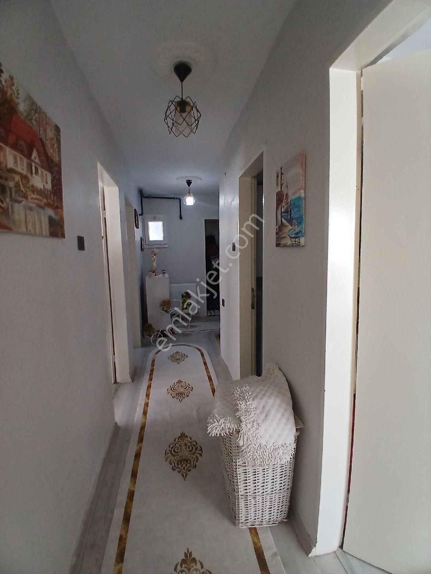 İzmir Torbalı Cumhuriyet Mahallesinde 2+1 Arakat Daire Satılık - Görsel 12