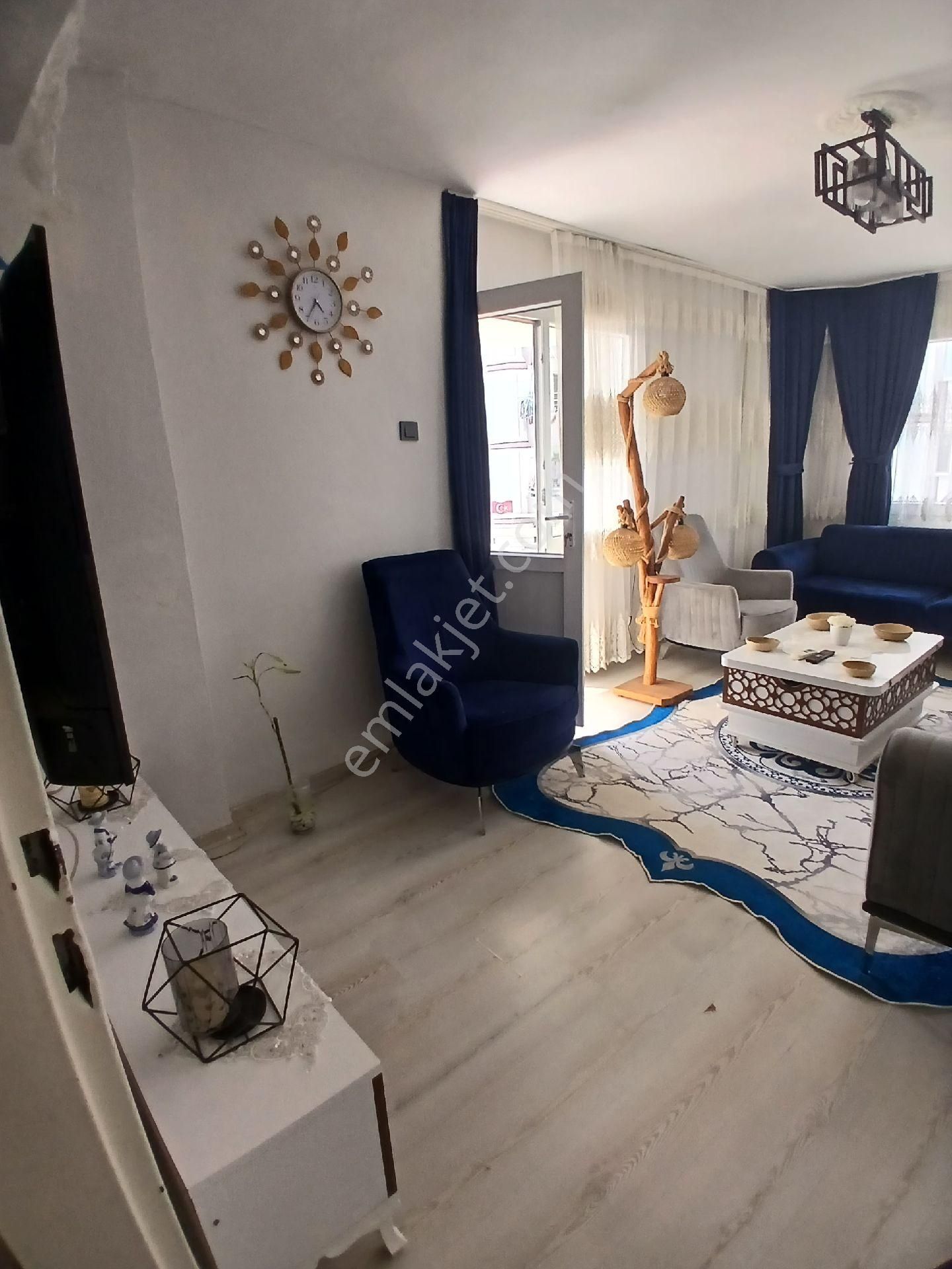 İzmir Torbalı Cumhuriyet Mahallesinde 2+1 Arakat Daire Satılık - Görsel 18