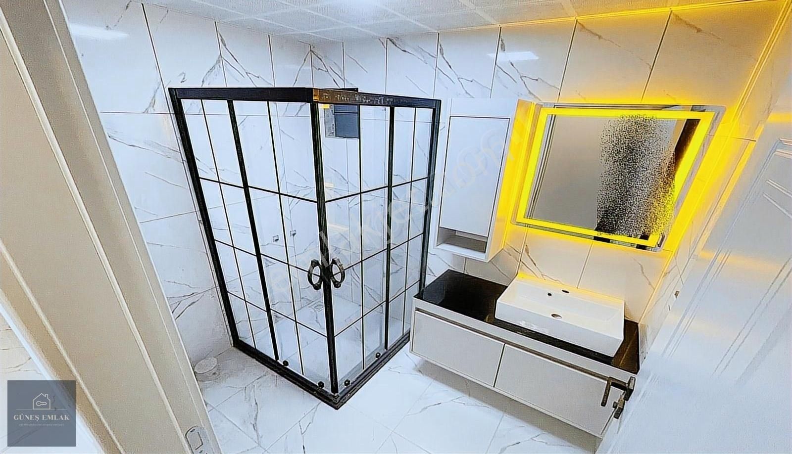 Ayaş Yoluna Cephe İskanlı İki Balkon Kira Getirisi Yüksek 3+1 - Görsel 4