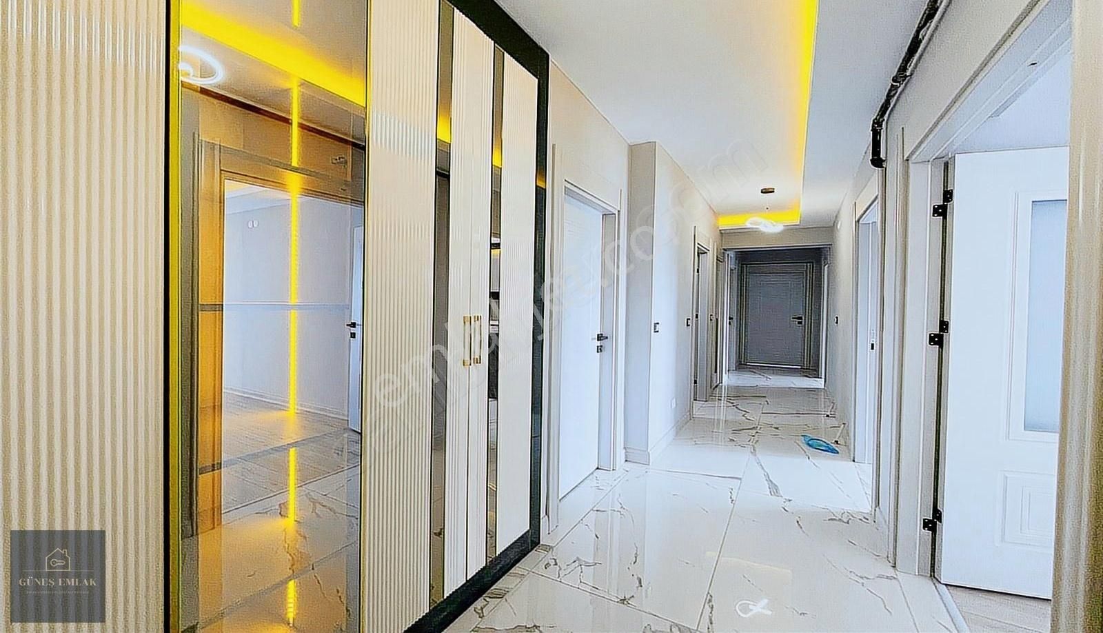 Ayaş Yoluna Cephe İskanlı İki Balkon Kira Getirisi Yüksek 3+1 - Görsel 2