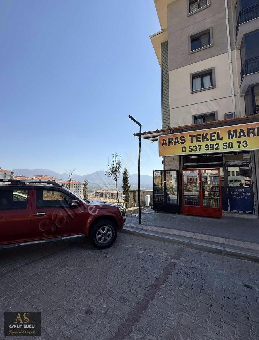 Kemalpaşa Tokilerde Taksitleri Ödenmiş Satılık Dükkan - Görsel 9