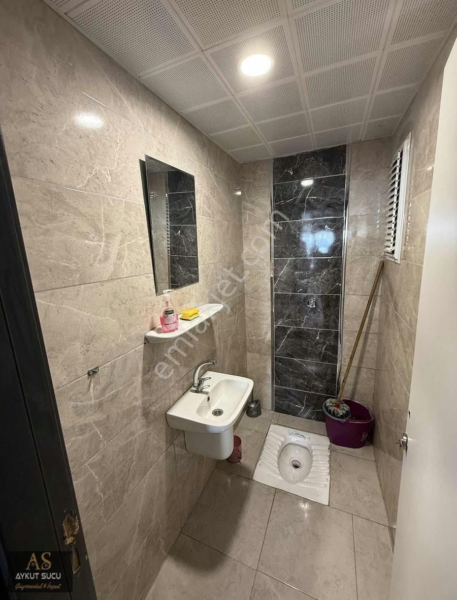Kemalpaşa Tokilerde Taksitleri Ödenmiş Satılık Dükkan - Görsel 4