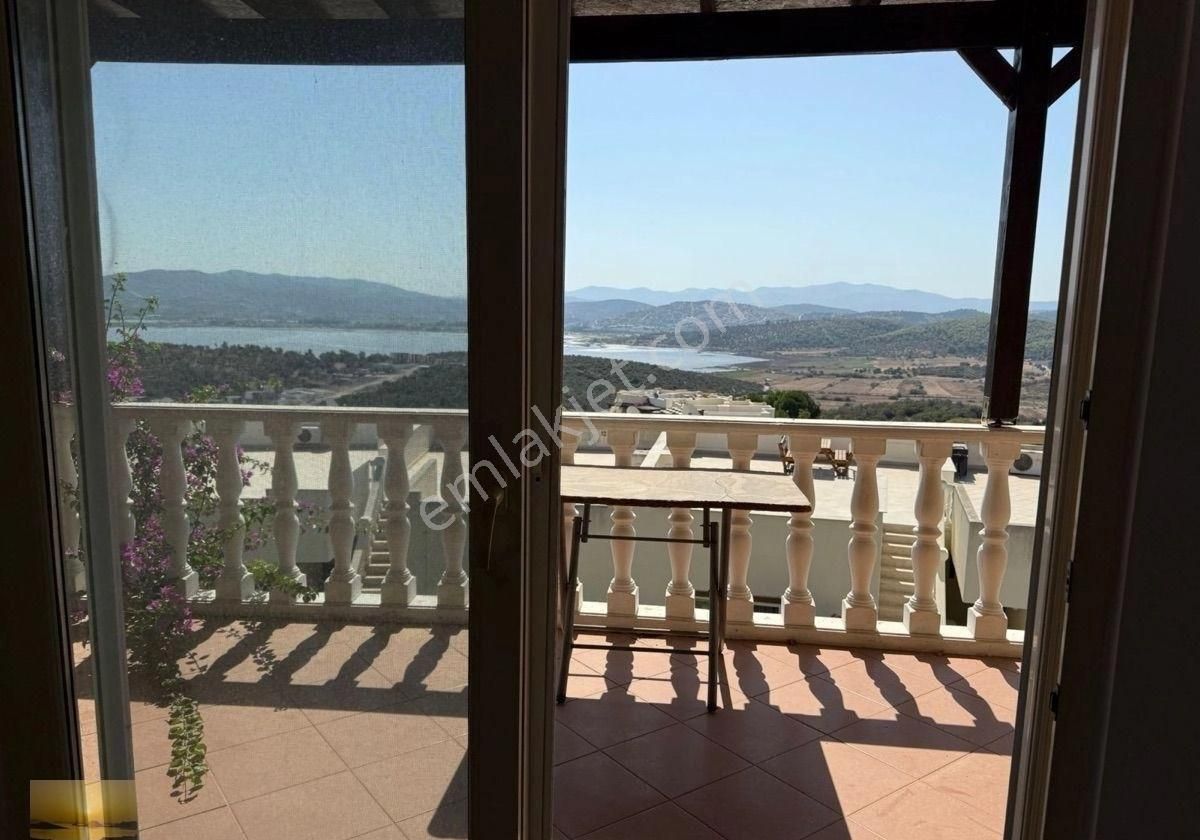 Özel Plajlı Sitede Satılık Üstkat Ferah Daire Bakımlı Ev İndirimli Fırsatı Kaçırmayın - Görsel 18