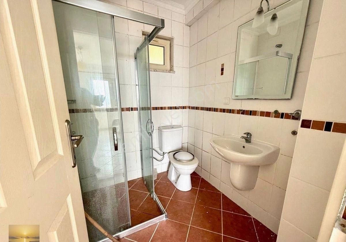 Özel Plajlı Sitede Satılık Üstkat Ferah Daire Bakımlı Ev İndirimli Fırsatı Kaçırmayın - Görsel 23