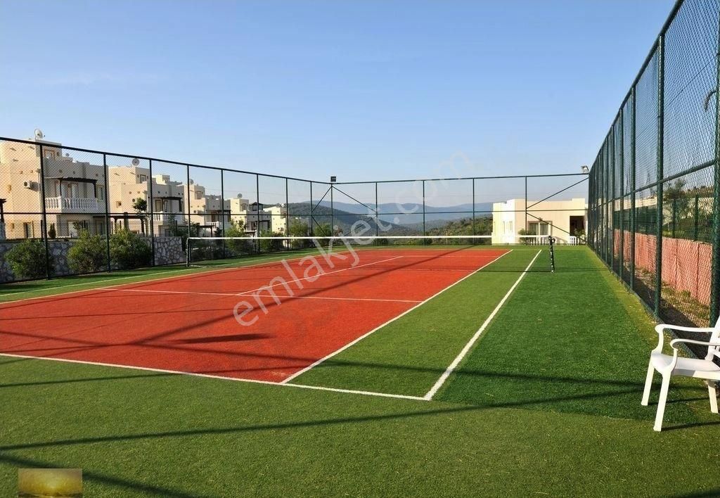 Özel Plajlı Sitede Satılık Üstkat Ferah Daire Bakımlı Ev İndirimli Fırsatı Kaçırmayın - Görsel 27