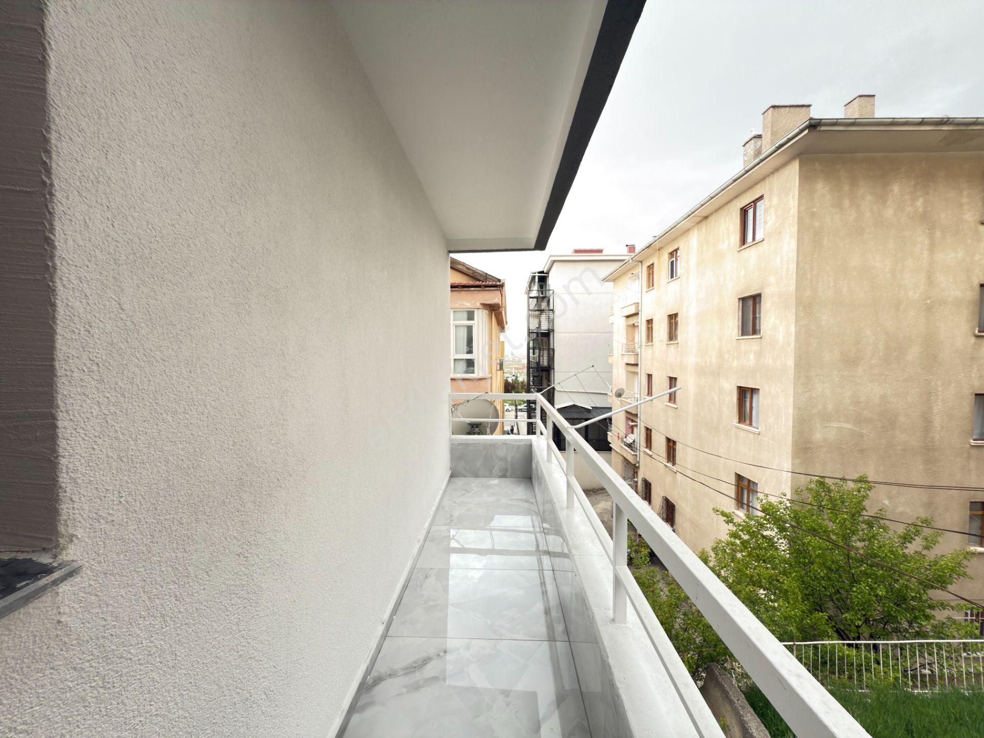 Etlik Şehir Has. Karşısında Gazze Cad Yakını 3+1 Loft Yapı Güney - Görsel 29